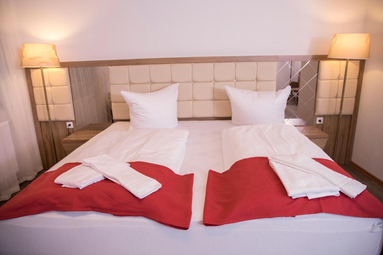 Hotel Hausen Obertshausen Frankfurt Buitenkant foto
