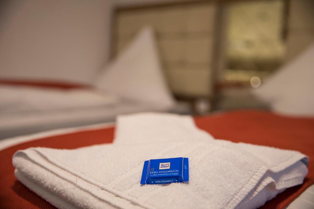 Hotel Hausen Obertshausen Frankfurt Buitenkant foto