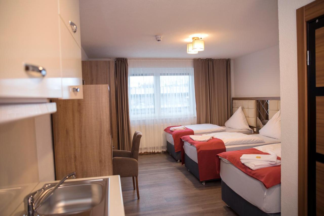 Hotel Hausen Obertshausen Frankfurt Buitenkant foto